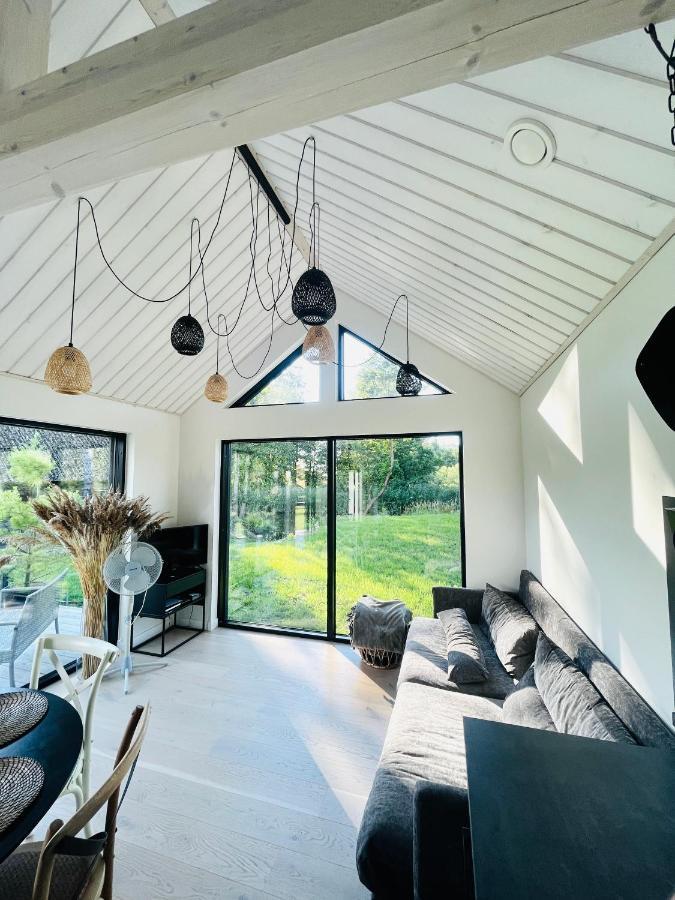 Paerli Puhkemaja / Pearl Riverside House Pudisoo Exteriör bild